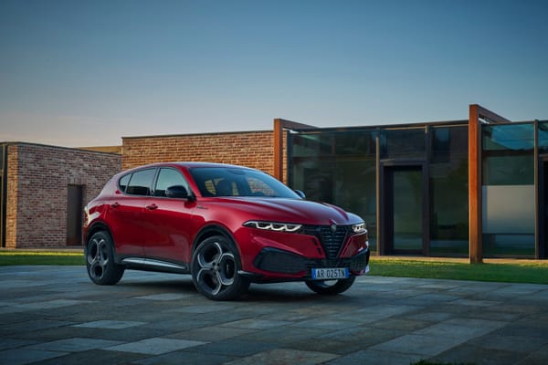 Alfa Romeo Tonale 2026 – hienosäätöä italialaisella otteella